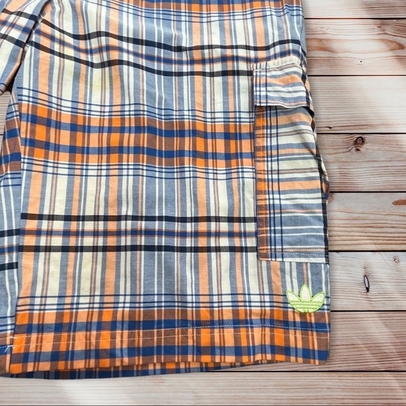 Adidas Men’s Cargo Shorts Size 36 - Picture 3 of 6